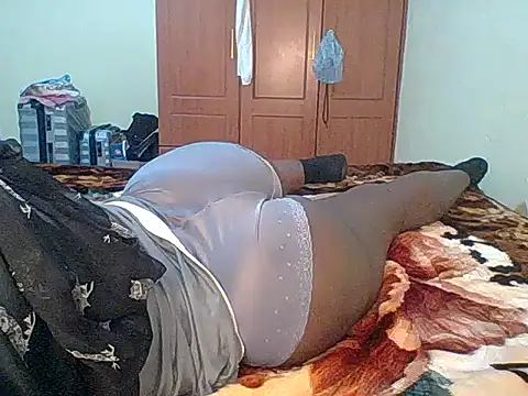 Chocolate Baby23 online show from November 13, 2025, 3:22 pm