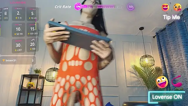 Snapshot of Nikki_Vesper chatting on May 13, 2026, 3:37 am Nikki Vesper online show from May 13, 2026, 3:37 am