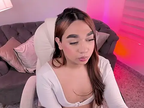 lissascarlett 1 online show from November 18, 2025, 7:40 pm