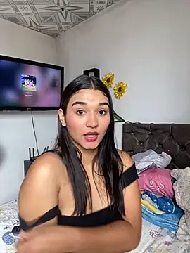 MelodySwetie   online show from October 21, 2025, 1:56 pm