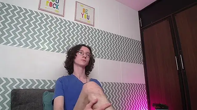 White King4 online show from October 6, 2025, 2:36 pm