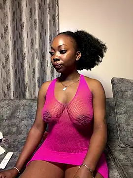 cocoluvx online show from January 11, 2026, 9:20 pm