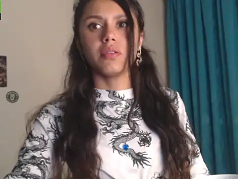 caramel doll   online show from October 20, 2025, 12:22 am