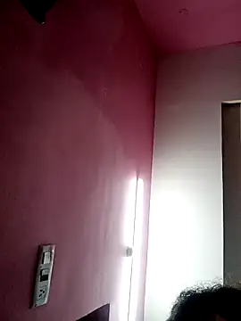 supcpl online show from December 18, 2025, 3:45 am