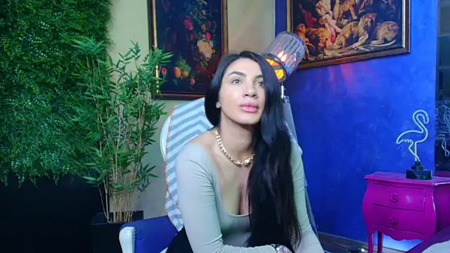 nicolepalmer online show from October 25, 2025, 2:13 pm