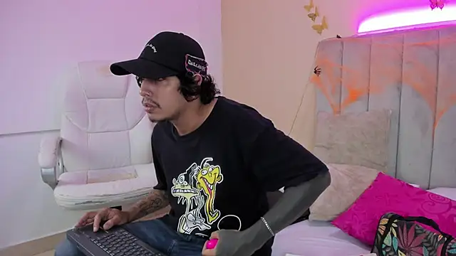 Kaoz 23  online show from October 8, 2025, 12:52 am