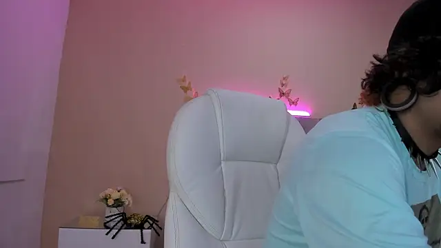 Kaoz 23  online show from October 19, 2025, 1:01 pm