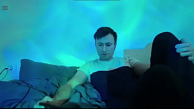 Snapshot of Rustim2000 chatting on January 12, 2026, 12:54 pm Rustim2000 online show from January 12, 2026, 12:54 pm