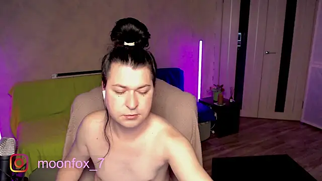 micromouse mo online show from April 13, 2026, 9:20 pm