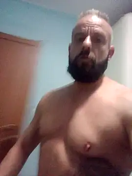 kikecastella online show from October 2, 2025, 11:34 pm