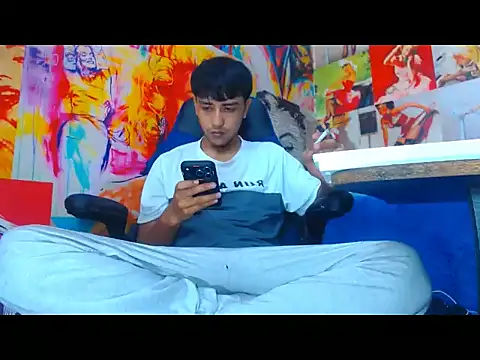 dazo vnzl12 online show from February 19, 2026, 3:02 am