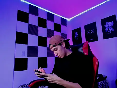 jeycobb online show from November 20, 2025, 11:04 pm