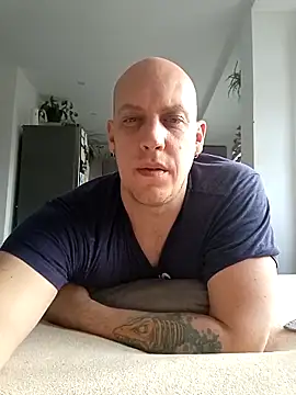 Snapshot of Kobradera1984 chatting on February 23, 2026, 8:55 am Kobradera1984 online show from February 23, 2026, 8:55 am