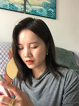 Mile-m online show from April 23, 2026, 9:08 am