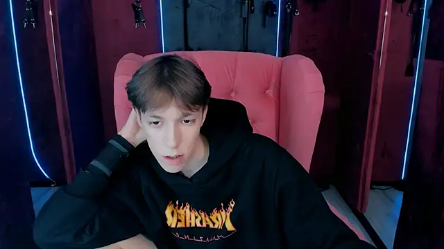 MarkBranston online show from November 7, 2025, 3:12 pm