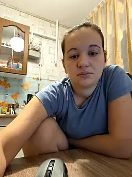 Snapshot of Lorie_Jillian chatting on October 15, 2025, 12:11 am Lorie Jillian online show from October 15, 2025, 12:11 am