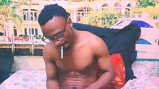 EbonyTiger69 online show from April 19, 2026, 4:06 pm