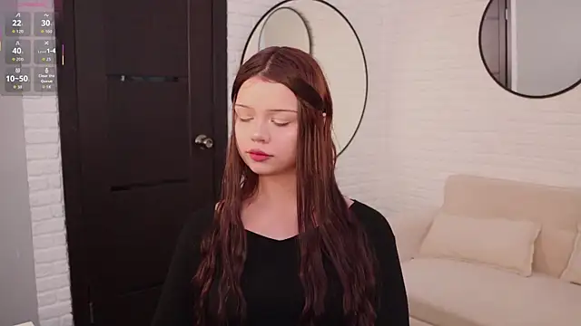 Sarah babyyy online show from November 7, 2025, 10:37 am