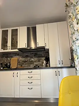 AvaMaddisson online show from November 5, 2025, 10:26 am