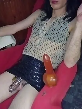 PaulaCrossdresser online show from November 9, 2025, 9:40 am