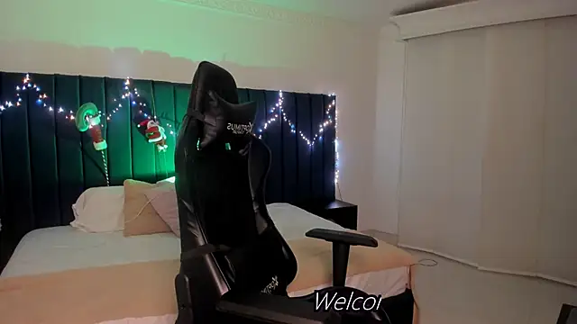 Snapshot of thiago_occonor chatting on December 23, 2025, 4:10 am thiago occonor online show from December 23, 2025, 4:10 am