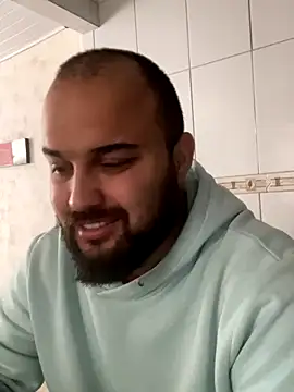 Snapshot of mayday2025m chatting on October 13, 2025, 3:01 pm mayday2025m online show from October 13, 2025, 3:01 pm