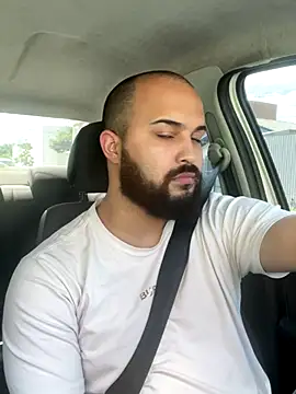 Snapshot of mayday2025m chatting on November 19, 2025, 5:13 pm mayday2025m online show from November 19, 2025, 5:13 pm