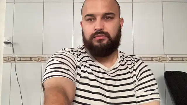 Snapshot of mayday2025m chatting on December 15, 2025, 1:04 pm mayday2025m online show from December 15, 2025, 1:04 pm