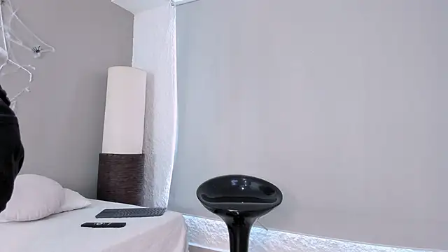  axelking  online show from October 28, 2025, 11:36 am