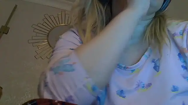 RebornCindy online show from January 10, 2026, 4:14 am