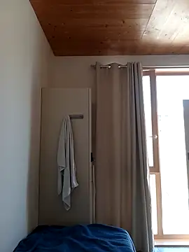 Bella 862 online show from April 18, 2026, 9:35 am