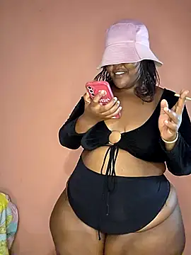 Snapshot of BigBootyBitch96 chatting on March 15, 2026, 12:33 pm BigBootyBitch96 online show from March 15, 2026, 12:33 pm
