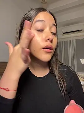 Nhefertary online show from March 18, 2026, 12:47 am