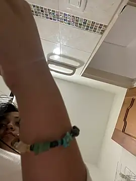 Nhefertary online show from March 19, 2026, 3:21 am