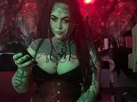 nyxvelon online show from February 19, 2026, 9:44 pm