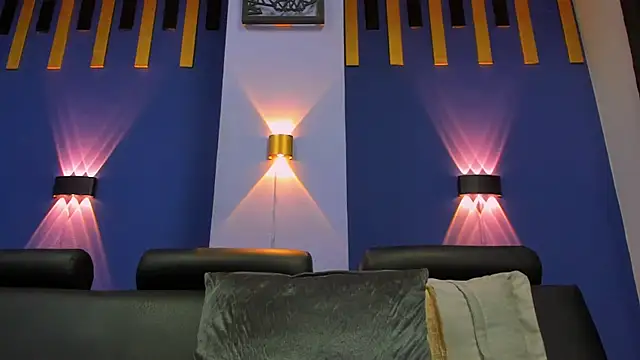 imsammytop online show from October 31, 2025, 11:22 am