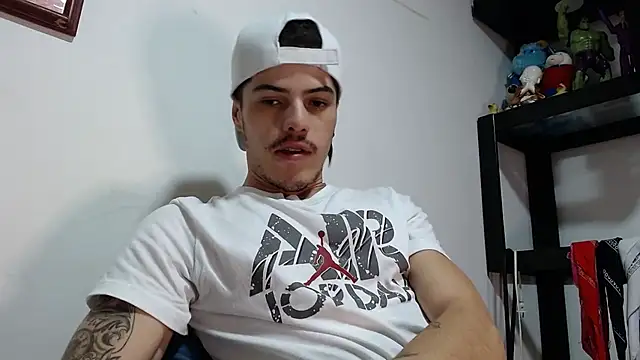 imsammytop online show from November 6, 2025, 9:54 am