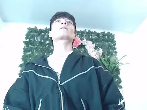 alex russo   online show from October 30, 2025, 4:08 pm