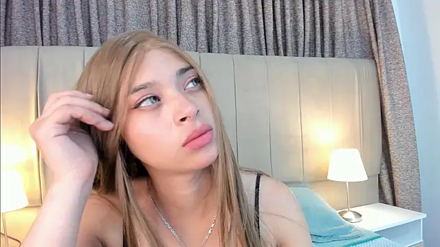 alahia hank online show from November 14, 2025, 6:06 pm