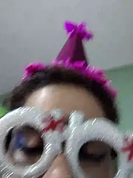  issy online show from January 9, 2026, 1:19 am