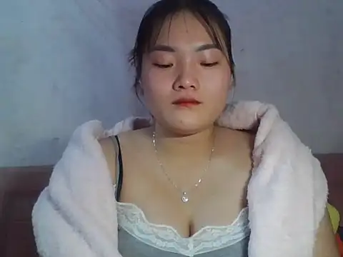 Beautiful-light22 online show from December 5, 2025, 3:26 am