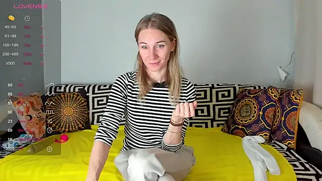 Amalia Mio online show from November 8, 2025, 7:41 am