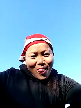 sumaybae online show from November 23, 2025, 12:32 am