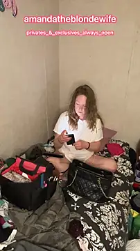 amandatheblondewife online show from March 14, 2026, 10:10 am