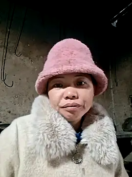 miomio-12 online show from February 2, 2026, 2:32 am