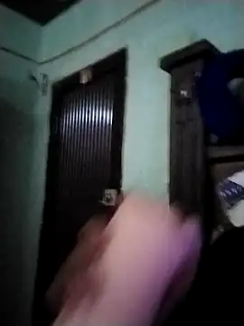 veintitres23 online show from April 12, 2026, 8:52 am