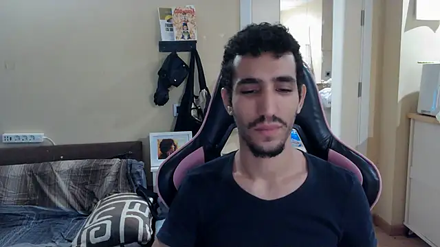 junokun22 online show from October 8, 2025, 6:27 pm