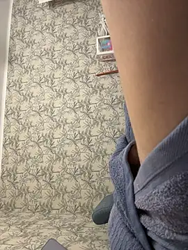 Edo1797 online show from December 18, 2025, 3:29 pm