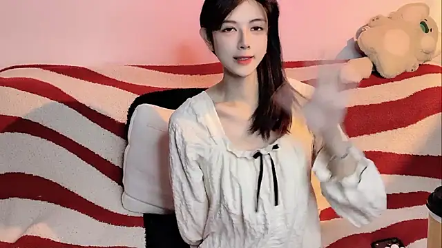 Snapshot of Nuomio chatting on February 24, 2026, 6:50 pm Nuomio online show from February 24, 2026, 6:50 pm