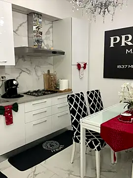 Snapshot of evedanger chatting on December 2, 2025, 10:27 pm evedanger online show from December 2, 2025, 10:27 pm